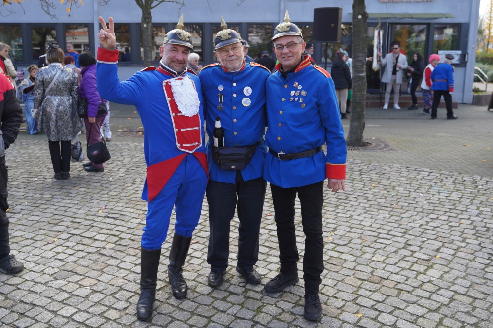 025 A7300725 LR neu b-2500