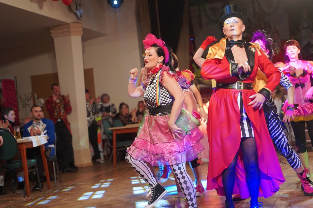 159 130 11 A7301951-2500