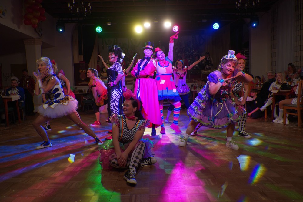 162 133 11 A7301964-2500