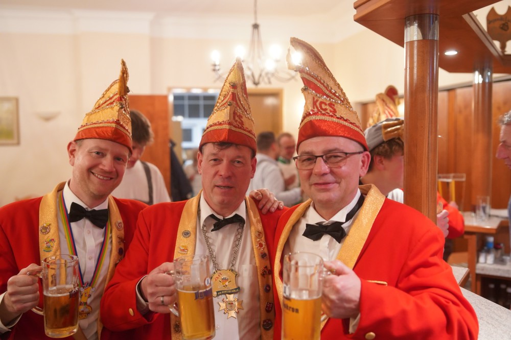 207 184 A7301084-2500