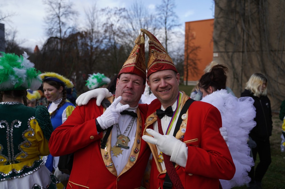 262 F CB 017 A7304688-2500