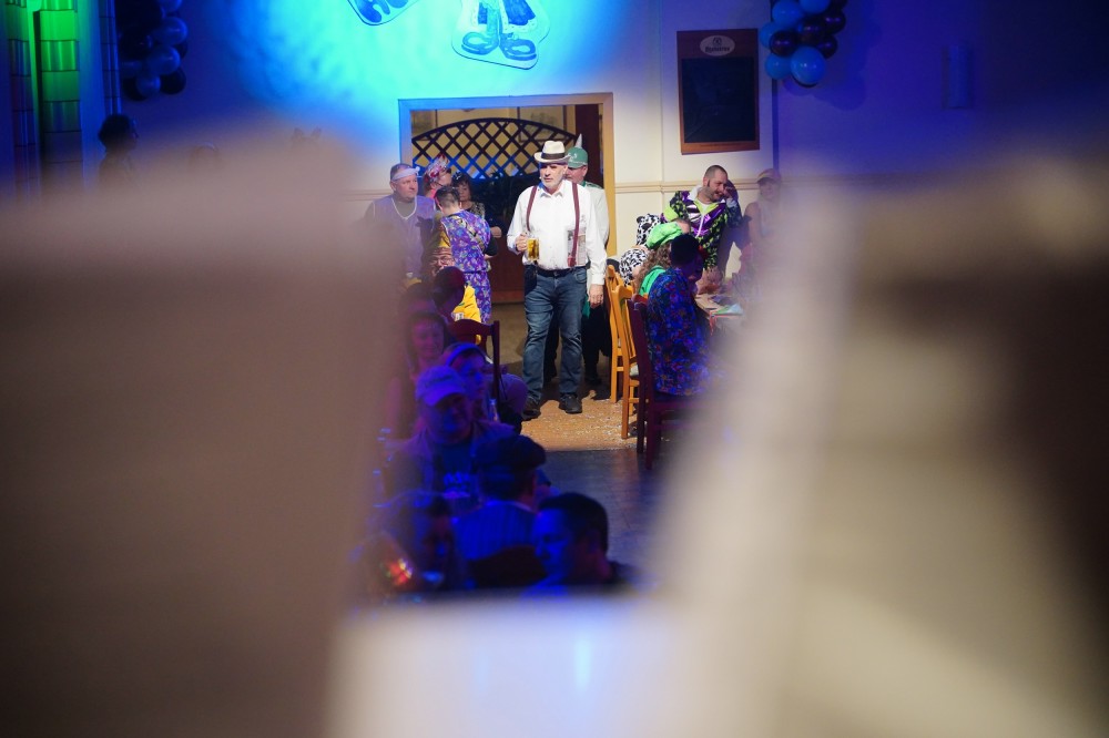 CCC 136 A7308618-2500