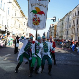 FFF 049 A7300686-2500-2500