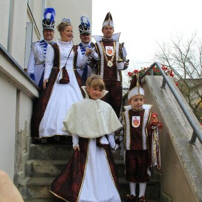 Unsere Sponsorin Frau Beyer und ihr Team (von Steilmann)hat wieder ganze Arbeit geleistet. Traumhafte Kostüme!!