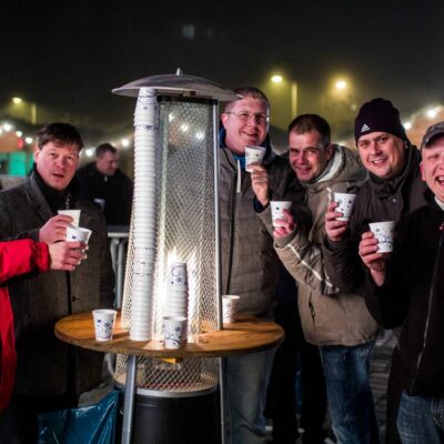 Wie immer! Becherturmbau.