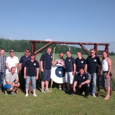Spaß beim Kanonenschießen der Garde im Sommer.