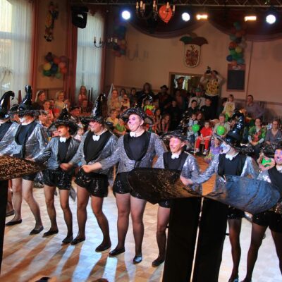 Unsere Häschen kommen nur zur 5ten Jahreszeit.