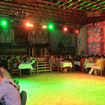 Gespanntes warten vor dem Programm.