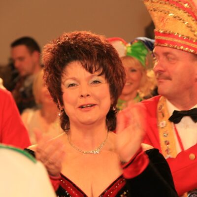 Unsere Präsidentin führt den Elferrat an.