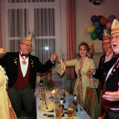 Auch die Ehrensenatoren und die Hofdamen vom Laus. Prinzenpaar waren von unserem Programm begeistert.