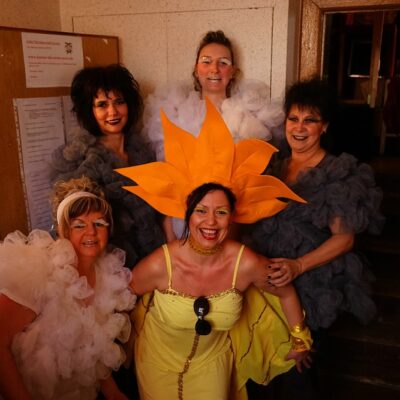 Wetterchaos hinter der Bühne.