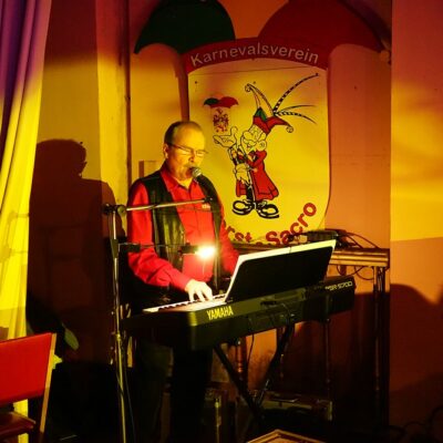 Livemusik nach der Veranstaltung.